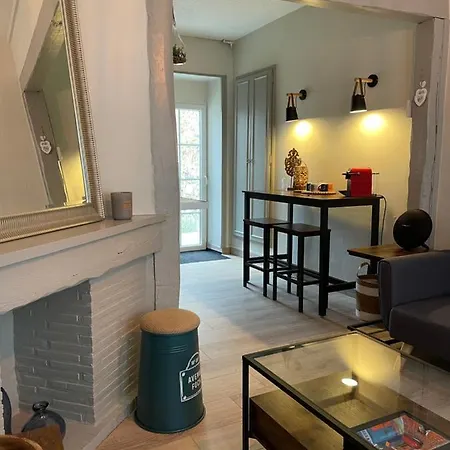 Maison Coconing A Sur Eure Guest house *